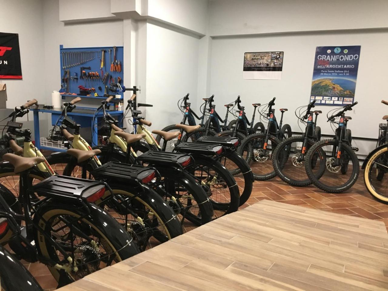 Bike&Boat Argentario Hotel ปอร์โต ซานโต สเตฟาโน ภายนอก รูปภาพ