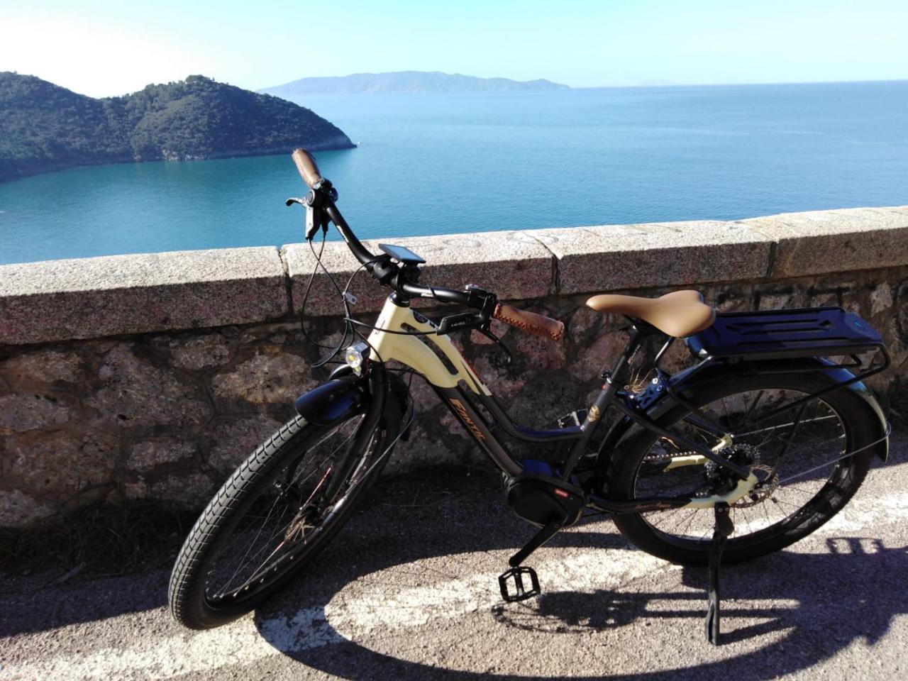 Bike&Boat Argentario Hotel ปอร์โต ซานโต สเตฟาโน ภายนอก รูปภาพ